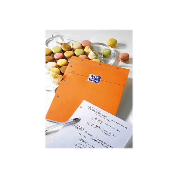 3020121062838-Oxford - Bloc notes - A4 + - 160 pages - petits carreaux - 80G - perforé - orange-Angle droit-6