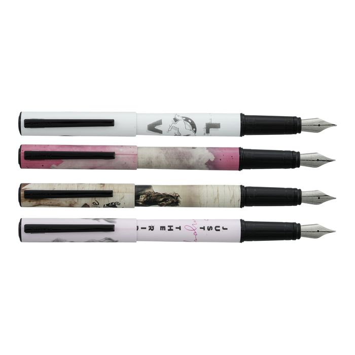 3173740243826-Ink - Stylo plume Horses - disponible dans différents modèles-Angle droit-0