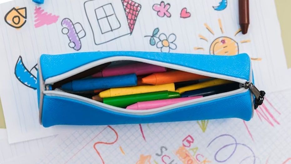 Les indispensables d'une trousse scolaire